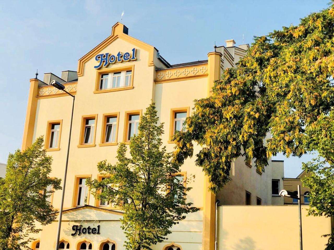 Hotel Am Bayrischen Platz Leipzig Exteriör bild